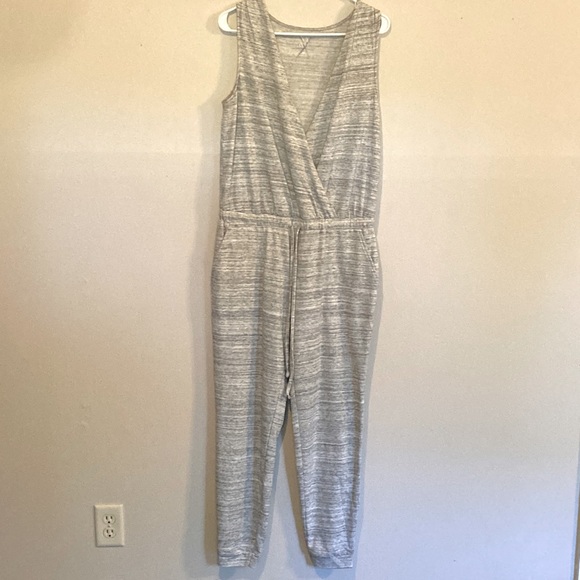 New York & Company Pants - New York & Co Jogger Jumpsuit Sz M Heather Gray